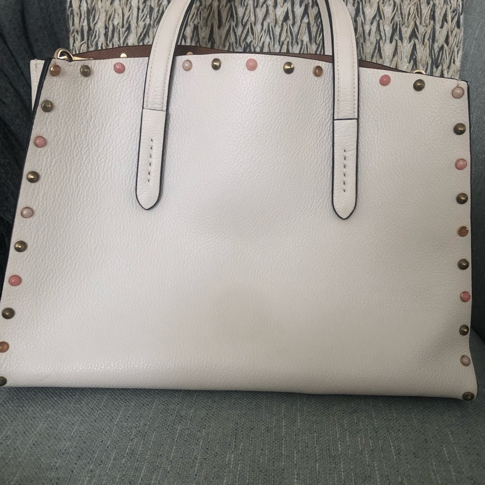 π«π« Coach Charlie Carryall w/ Rivets - Picture 2 of 8